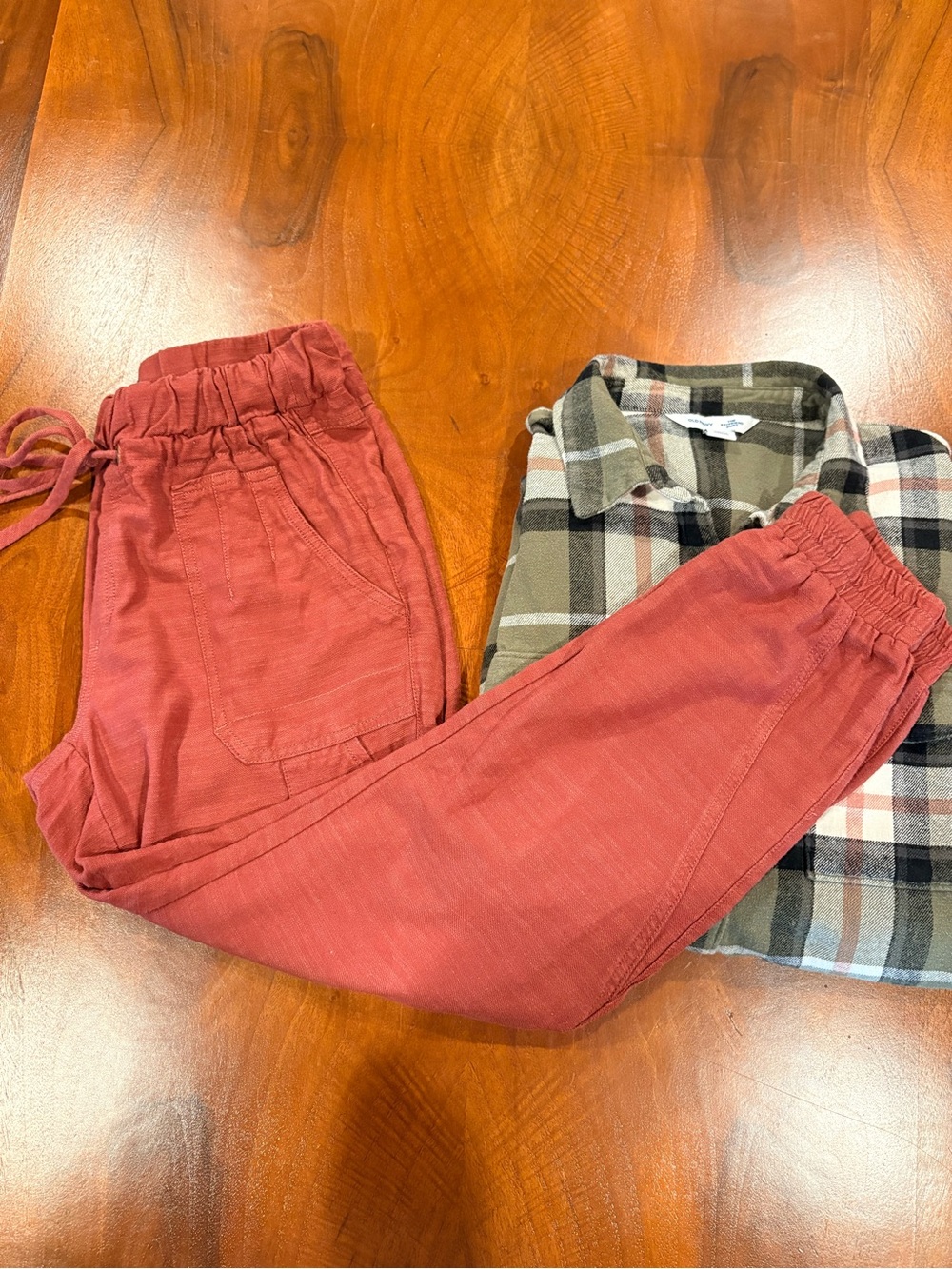 Women's Drawstring Waist Linen-Blend Joggers - Dusty rust color, size xs